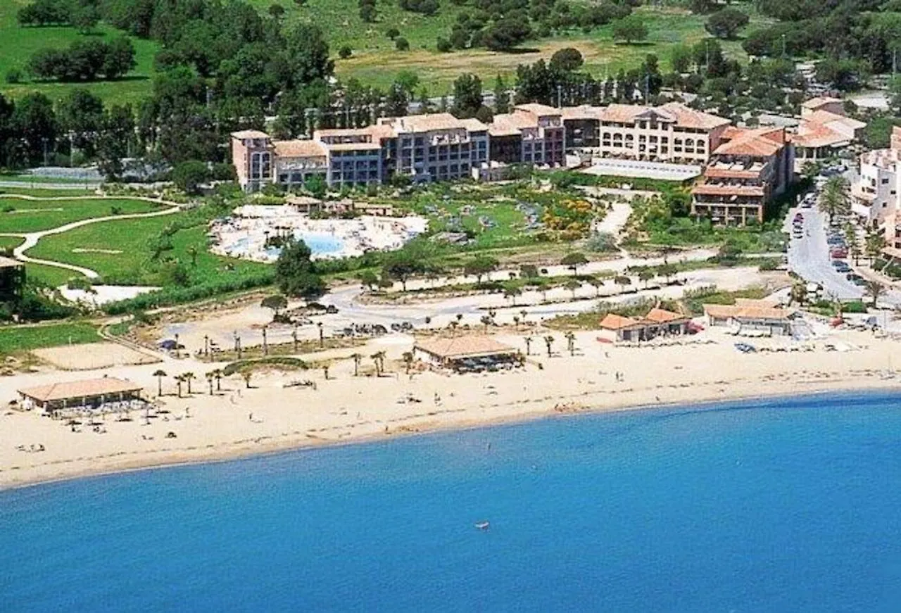 Appartement D'Une Chambre A Gassin A 100 M De La Plage Avec Vue Sur La Mer Et Piscine Partagee דירה